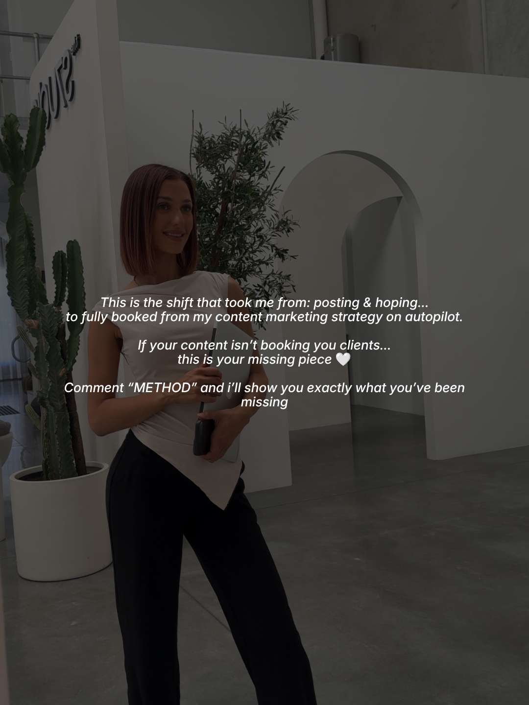 Social Media Marketing Method Ebook for Beauty Pros